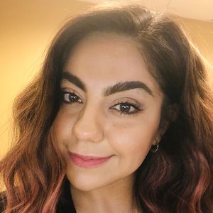 Meet your Posher, Suzette